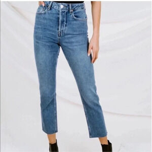BDG Urban Outfitters 90s medium wash high rise buttonfly cropped straight jeans